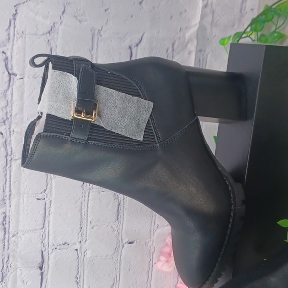 Aqua College Triston Waterproof Buckle Boot NWOB - Picture 5 of 10